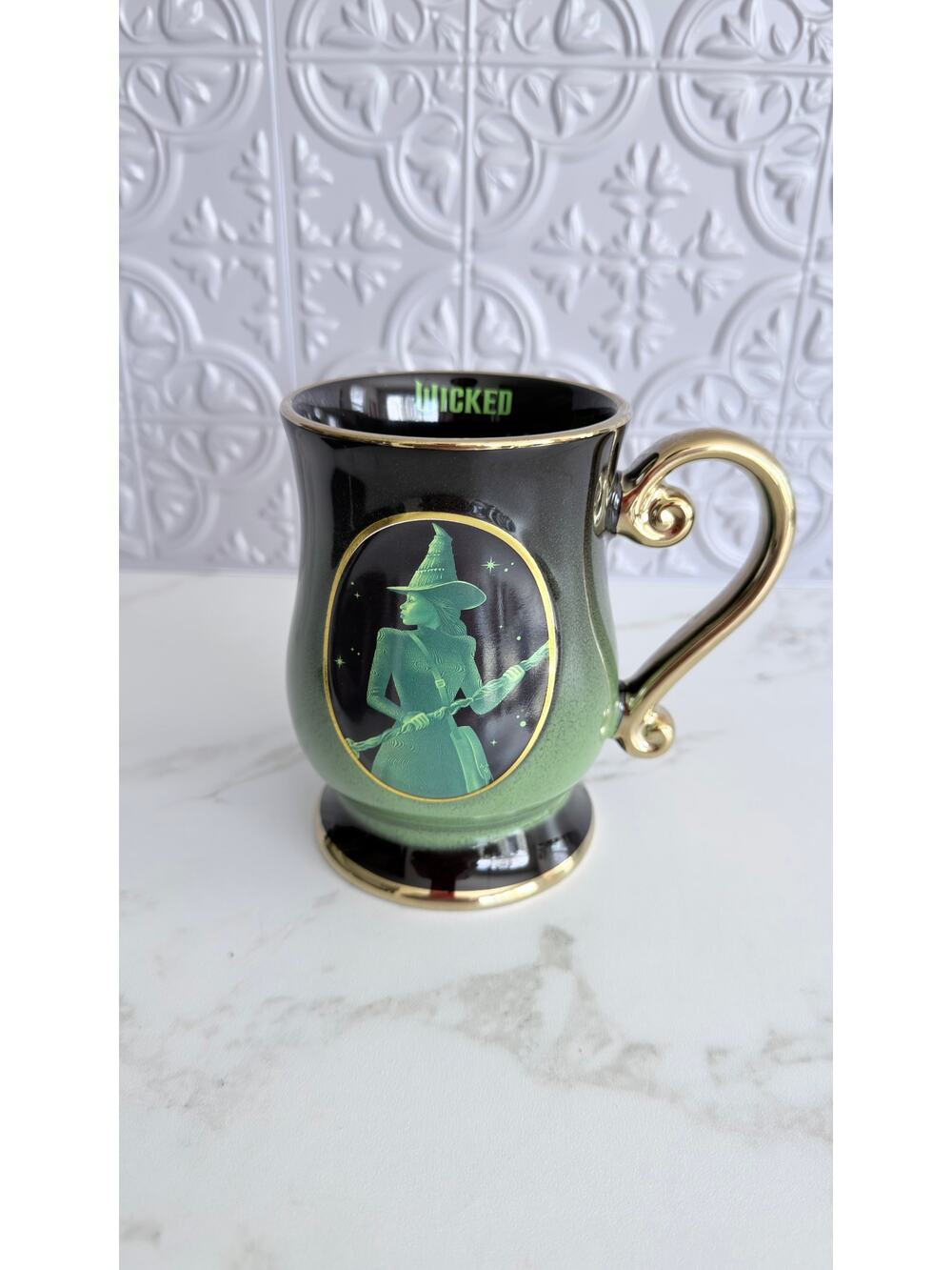 Wicked Movie Defying Gravity Elphaba Ceramic Mug 17.5 oz Silver Buffalo NEW